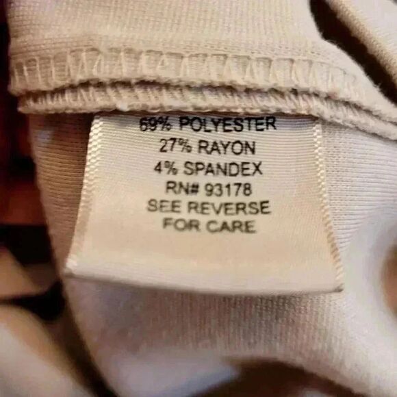 Philosophy Women's Pink Poly/Rayon/Spandex Knit Pencil Straight Skirt - Picture 11 of 11